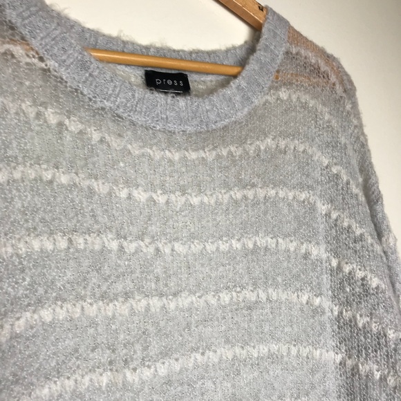 NWT Boutique Oversized Sheer Grey Sparkly Light - Picture 3 of 8